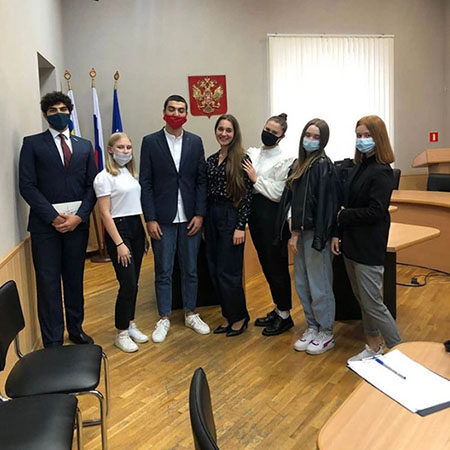 Зам. председателя совета молодежи Пролетарского района выбрана наша ученица
